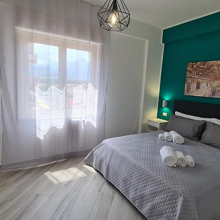 Alberira Apartments Палермо Екстер'єр фото