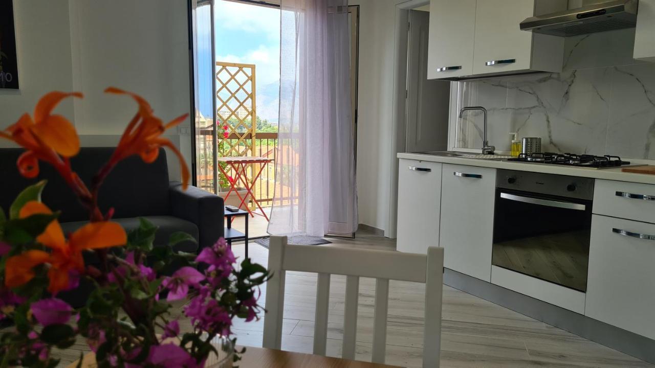 Alberira Apartments Палермо Екстер'єр фото